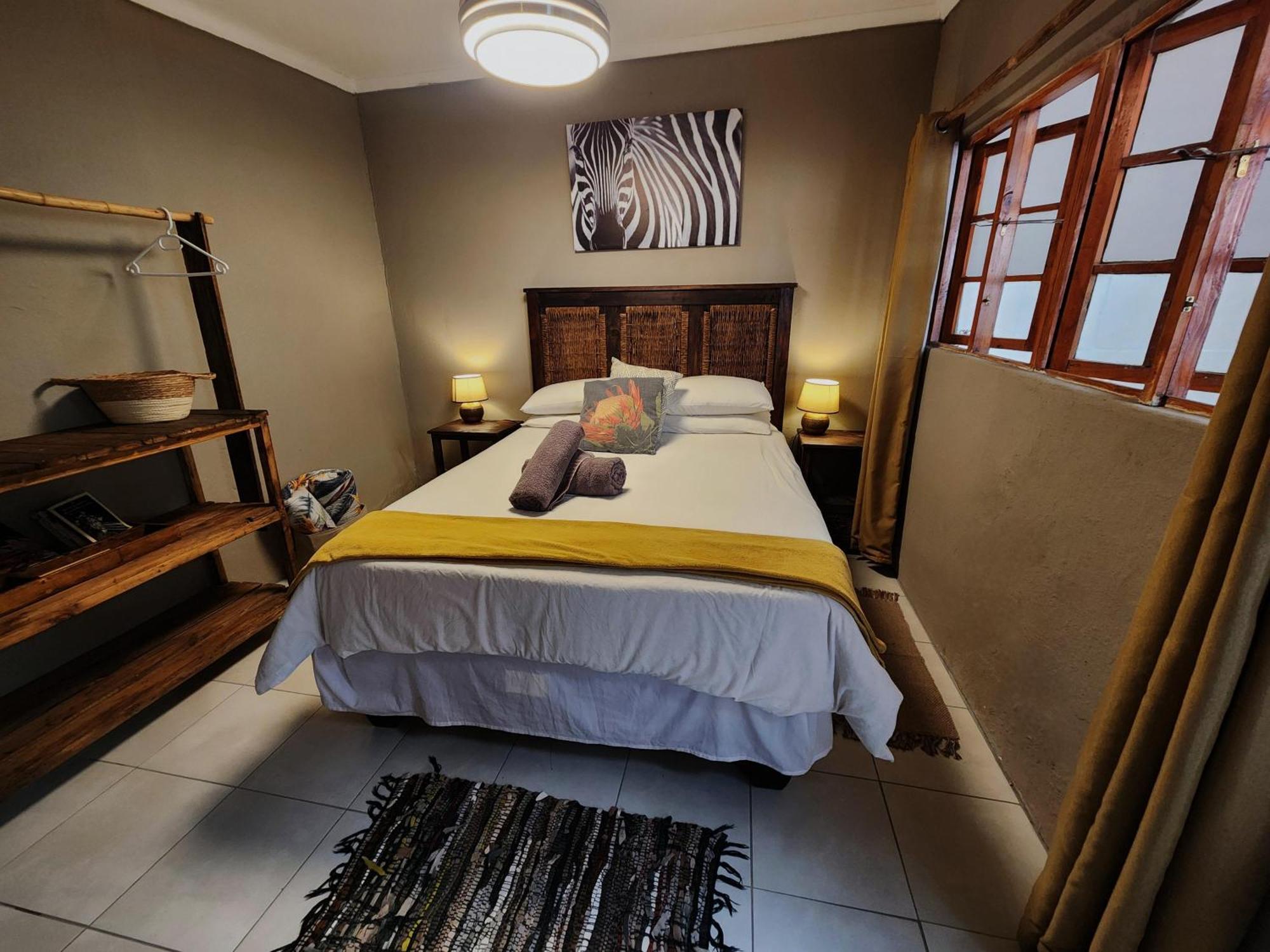 Ikaya Accommodation Psj Port Saint Johnʼs المظهر الخارجي الصورة